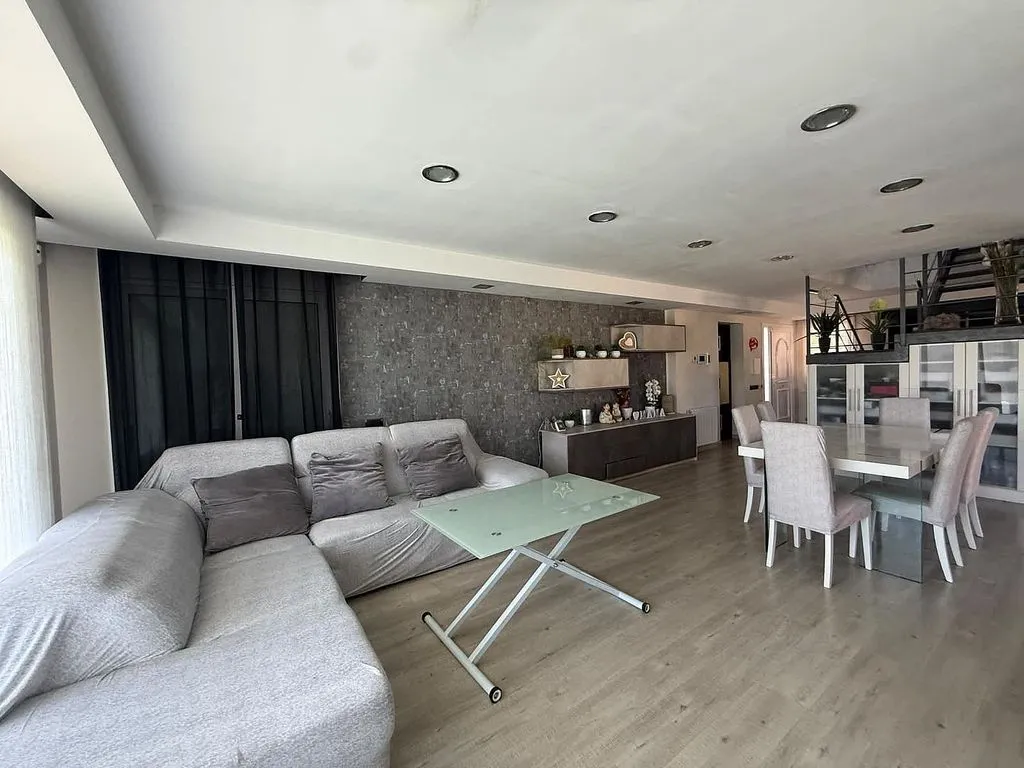 Séjour - Chalet with Pool and Terrace in Gurb