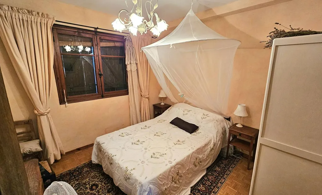 Chambres - Villa avec Vue sur Nature à Claviers, Côte d'Azur