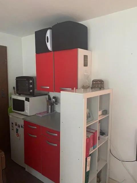 Kitchen - Studio with Courtyard in Strasbourg's Krutenau
