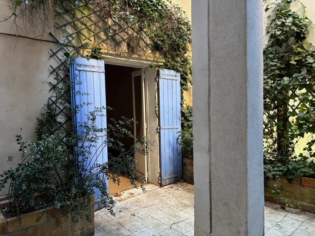 Aed - Apartment with Private Courtyard in Avignon Intra-Muros