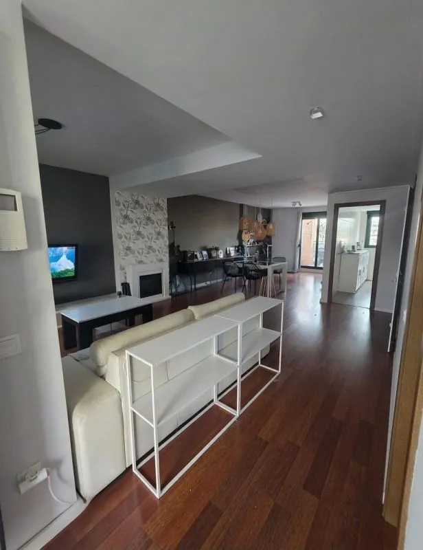 Elutuba - Penthouse with Terraces in Albal Centre