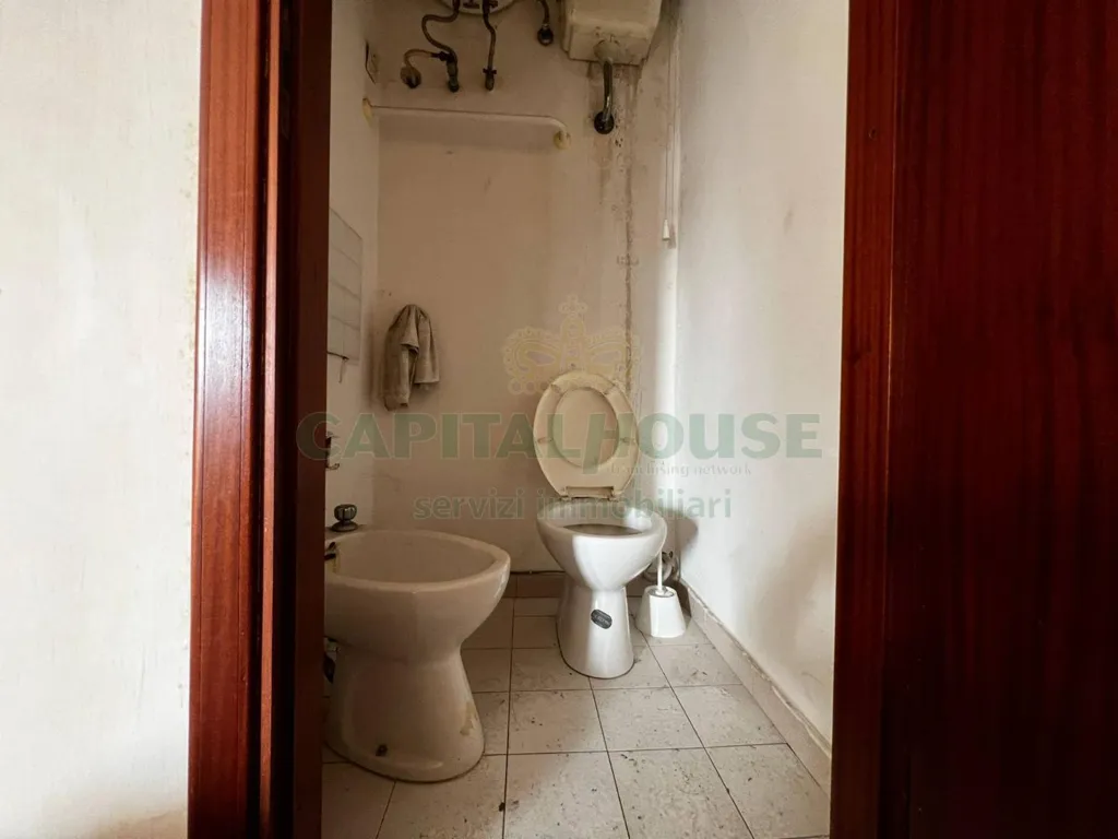 Salles de bain - Semi-detached House with Balcony in Grottolella
