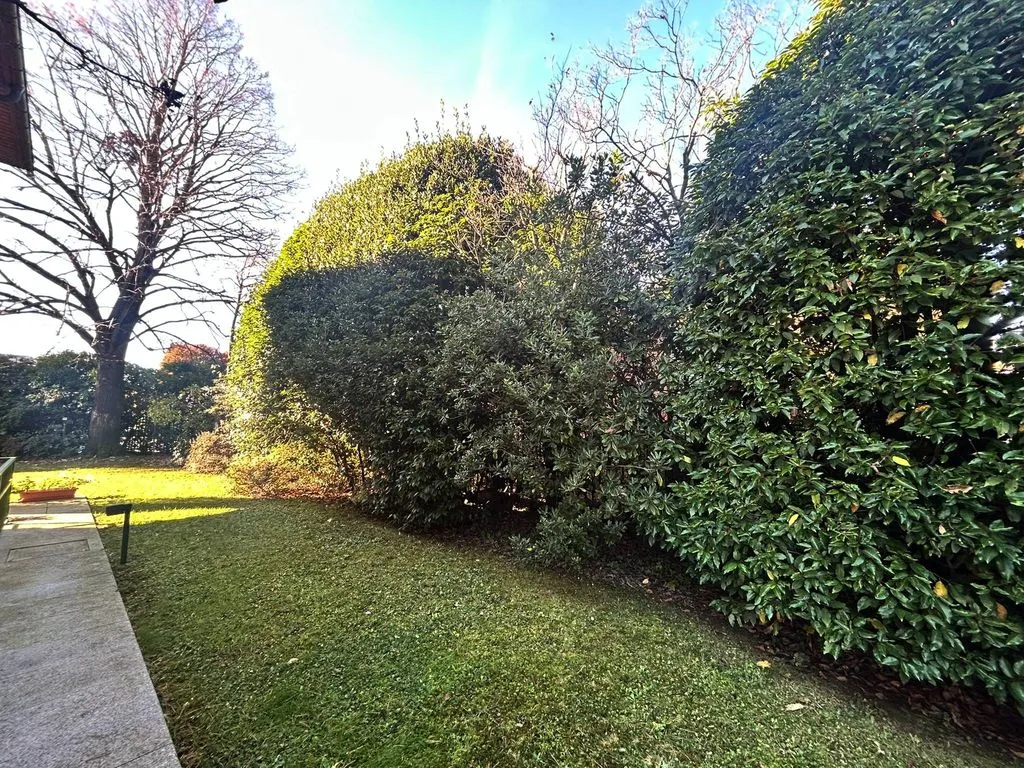 Jardin - Luxury Villa with Private Garden in Como