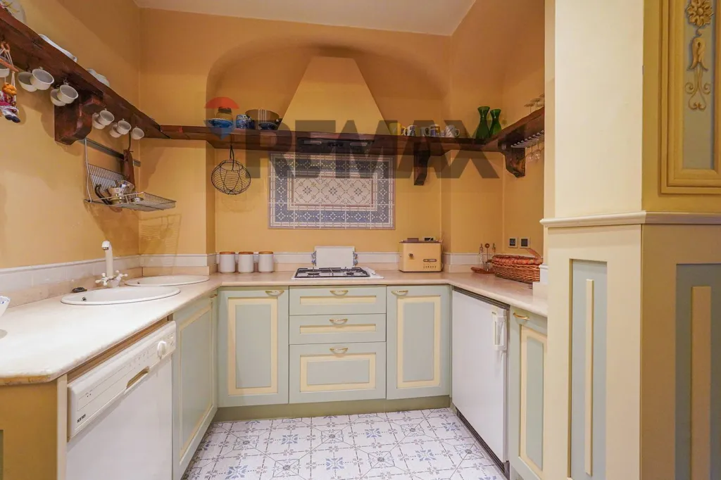 Cuisine - Detached Villa with Two Apartments in Cologno al Serio