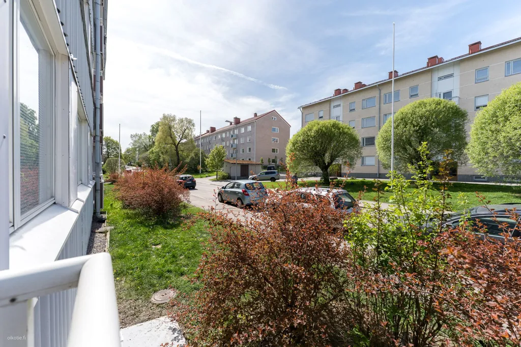 Balcony - Apartment with Balcony in Vallila