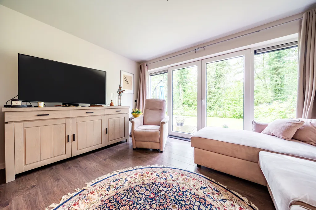 Séjour - Appartement avec Vue Lac à Barbençon