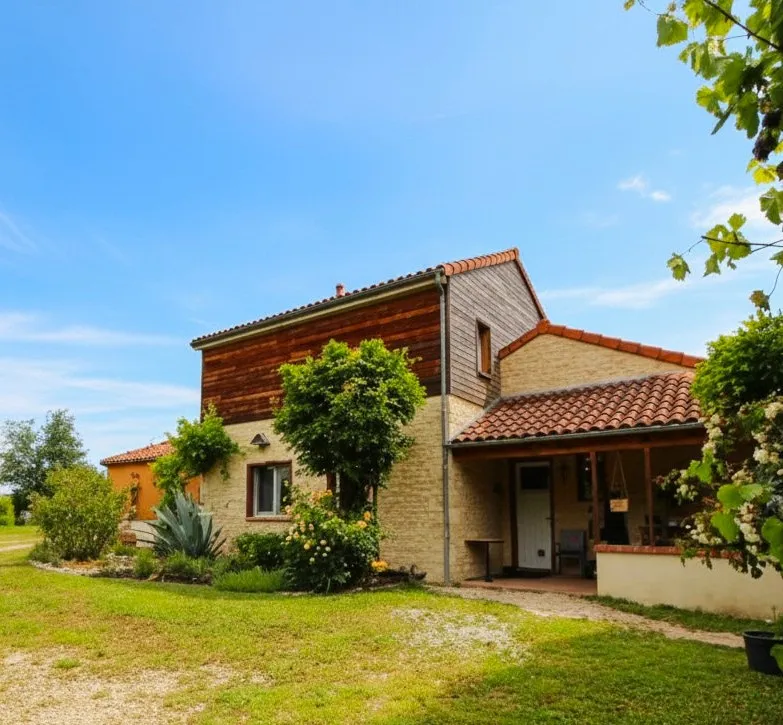 Extérieur - Maison Contemporaine avec Piscine en Campagne