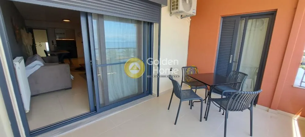 Rõdu - Fully Renovated Apartment with Sea View in Livaniates