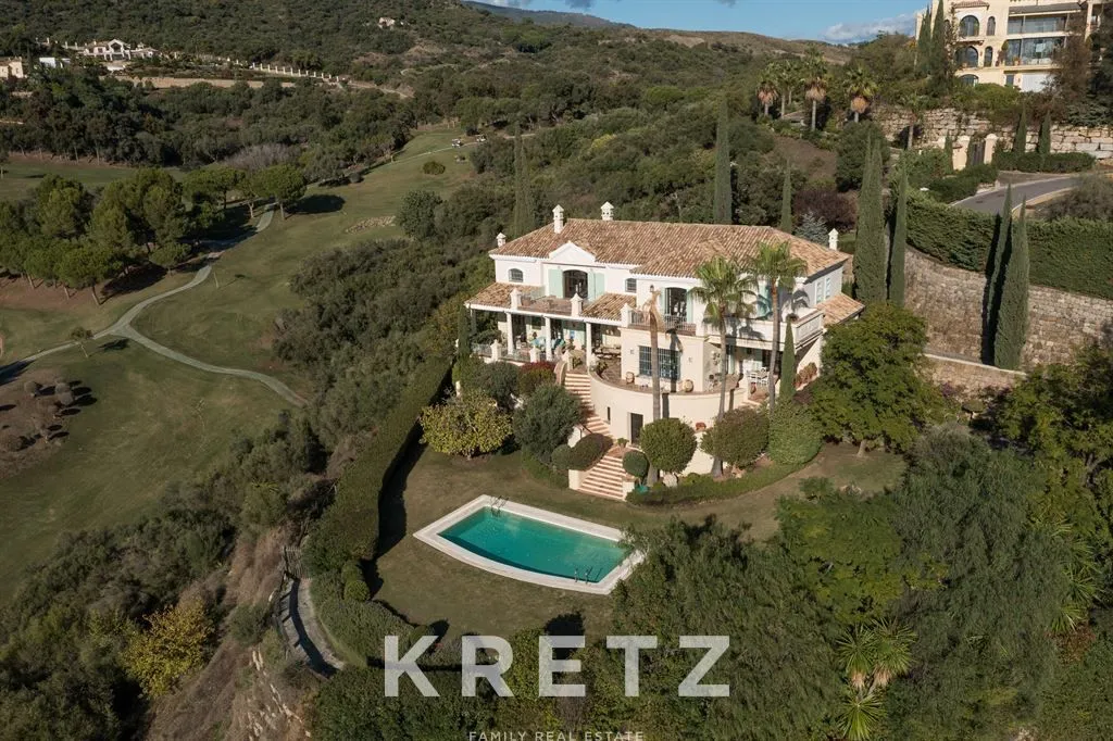 Vue aérienne - Luxury Villa with Golf Access in Benahavís