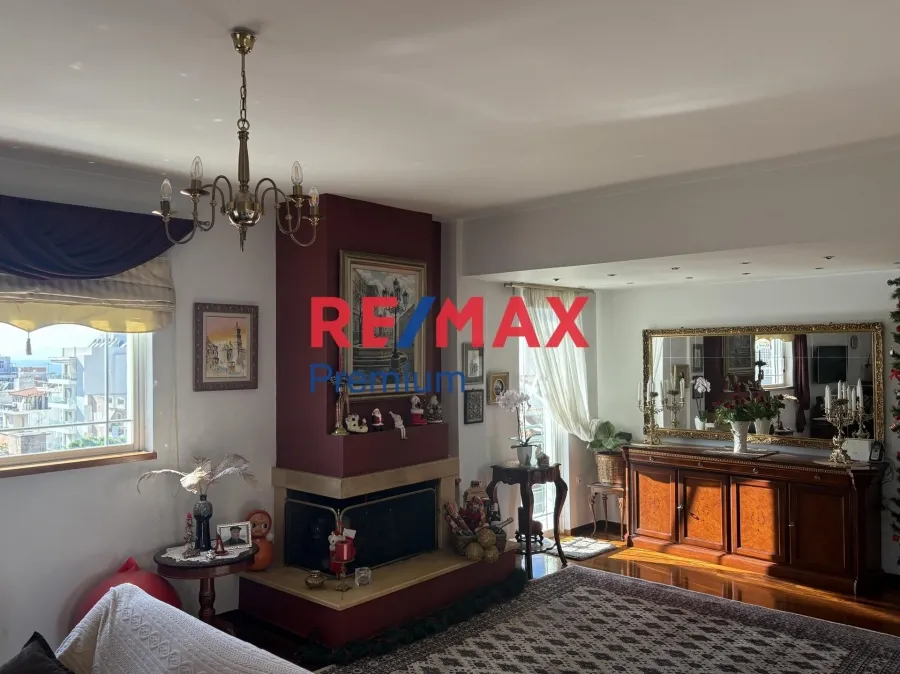 Elutuba - Apartment with Sea View in Glyfada