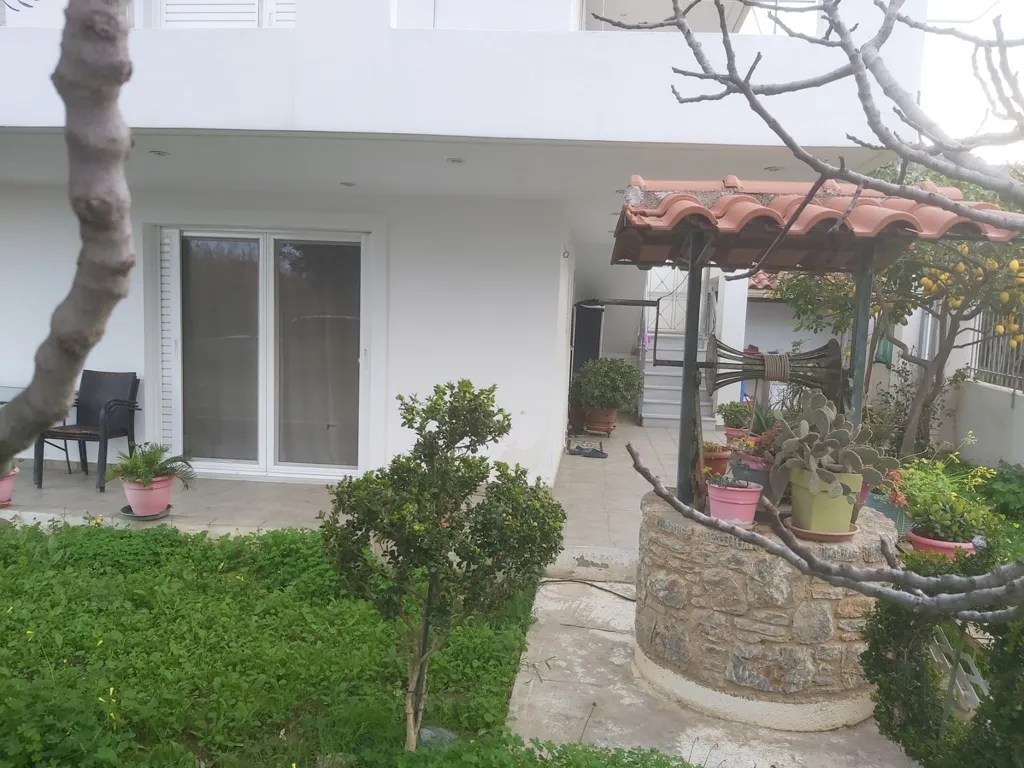 Terrazza - Detached House with Sea View in Poros