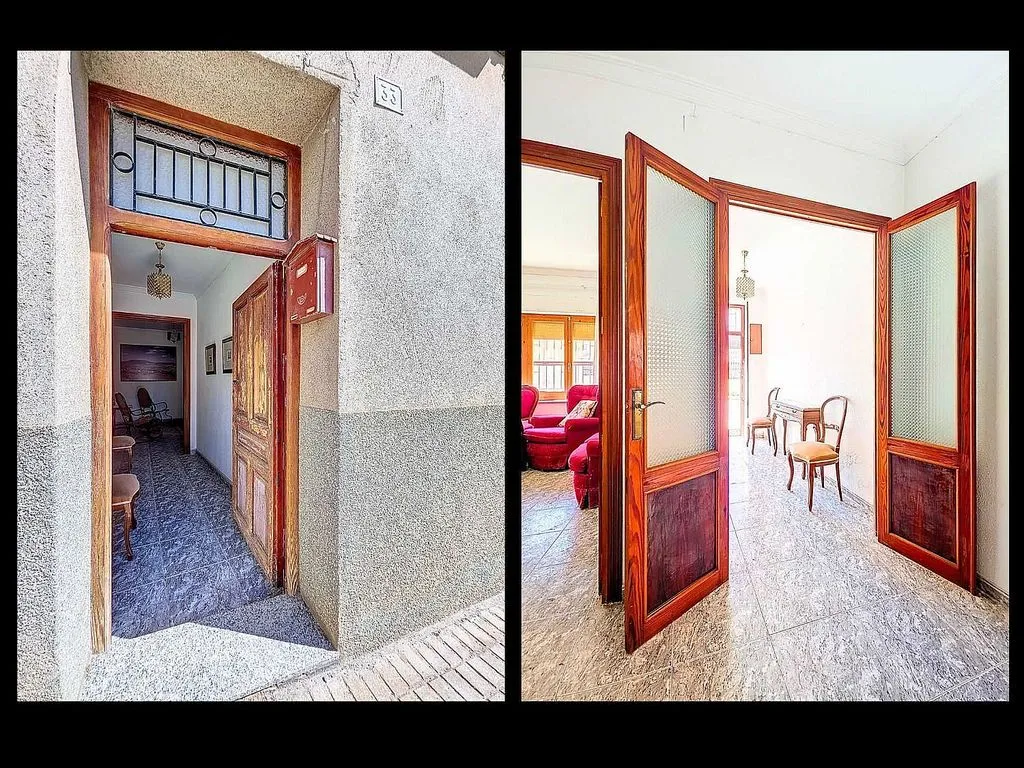 Entrée - Corner House with Balcony in Pinoso