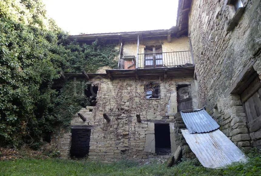 Aed - Traditional Langhe Rustico with Panoramic Terrace in Cortemilia