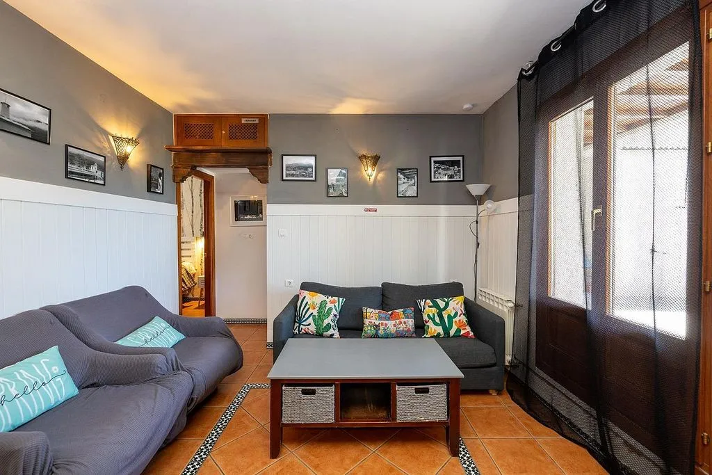 Séjour - Trevélez Apartment with Terraced Views