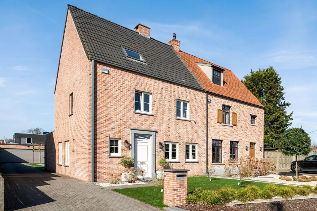 Välivaade - Contemporary House with Pool in Ranst