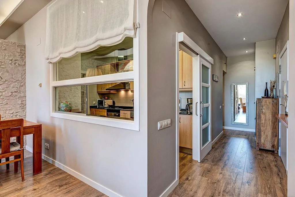 Söögituba - Apartment with Industrial Charm in Igualada Centre