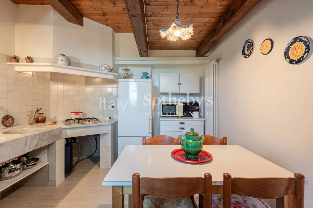 Cuisine - Tuscan Farmhouse with Panoramic View near Lucca