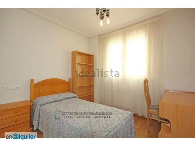 Chambres - Student-Friendly Flat with Balcony in Barrio Blanco