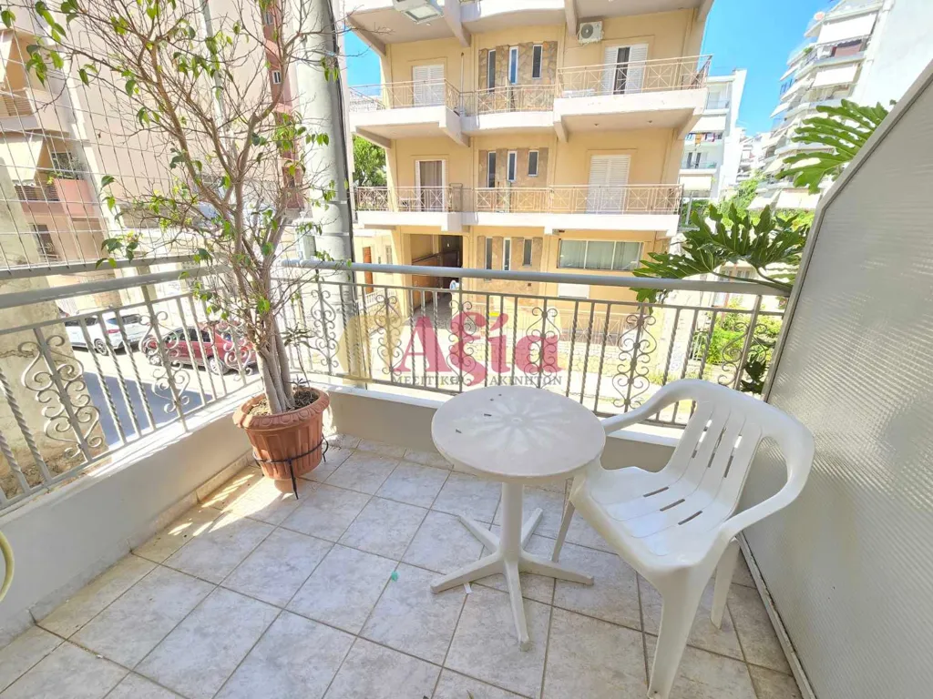Balcon - Studio with Balcony in Agia Sophia, Patras