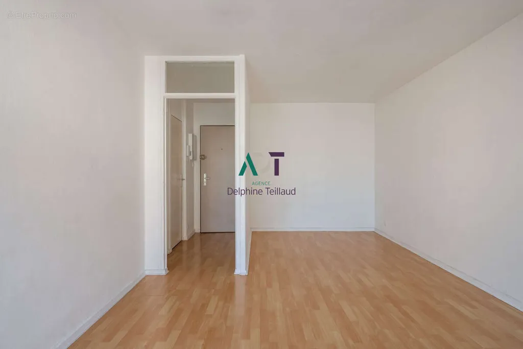 Toad - Studio with Balcony in Grenoble