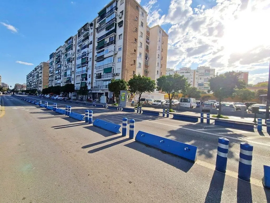 Apartment with A/C and Views in Palmilla, Málaga