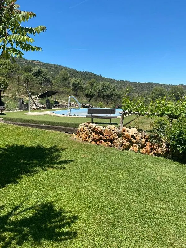 Jardin - Rustic Finca with Pool and Terrace in Durón