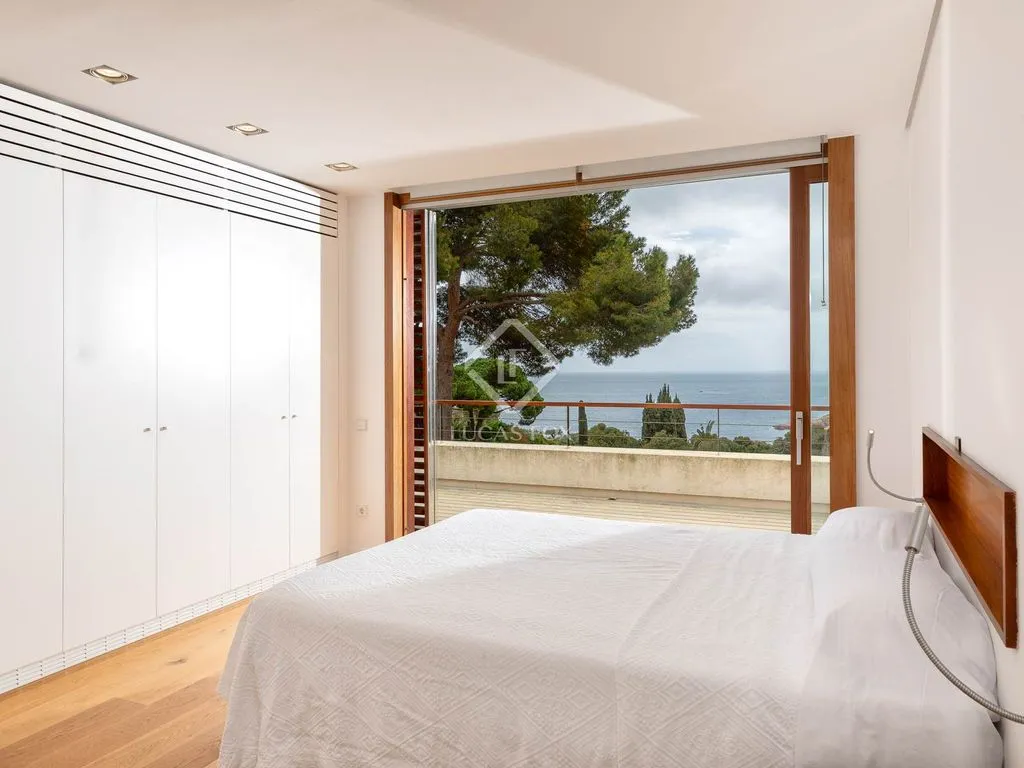 Chambres - Architectural Villa with Sea View in Aiguablava