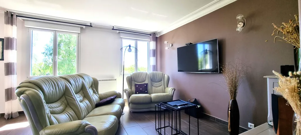 Soggiorno - Spacious House with Garden in Talensac