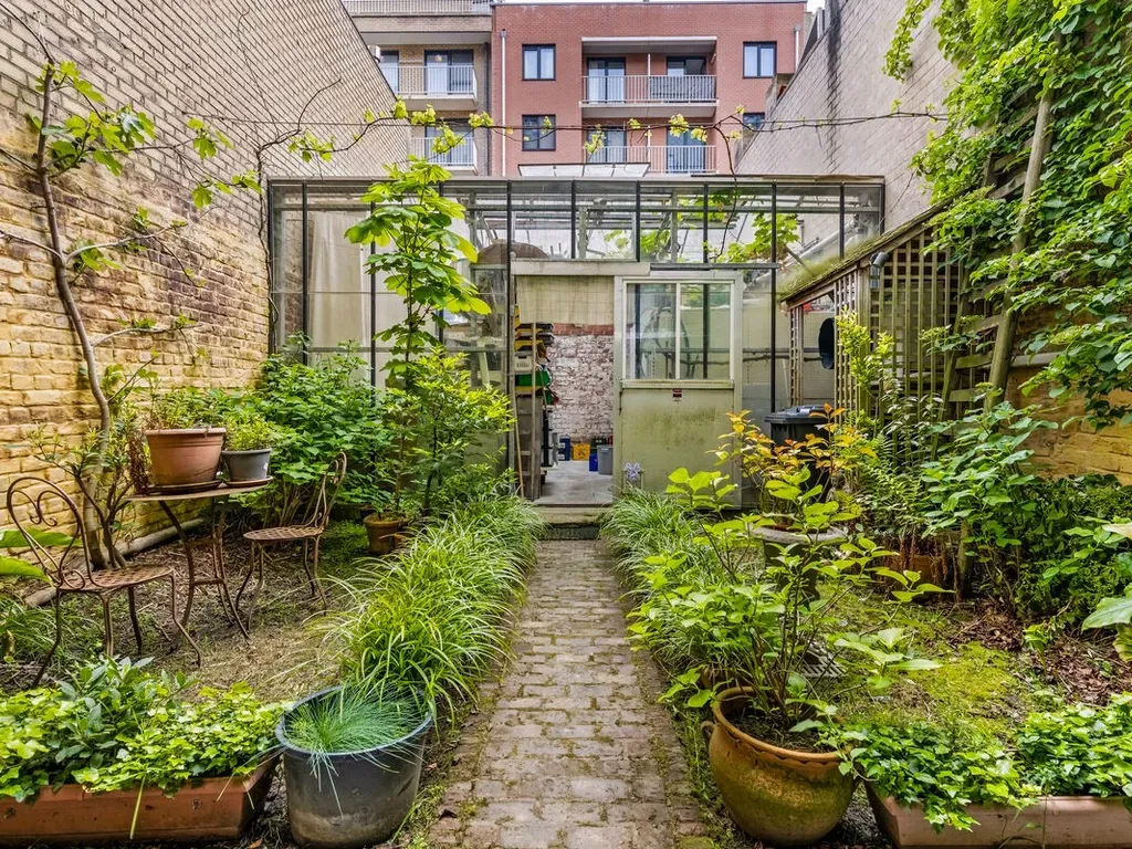 Garden - Commercial Property with Restaurant in Zeebrugge