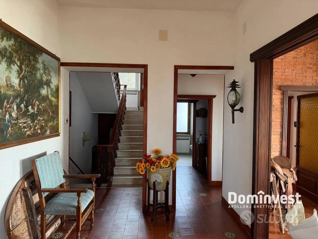 Esik - Villa with Sea View in Capalbio