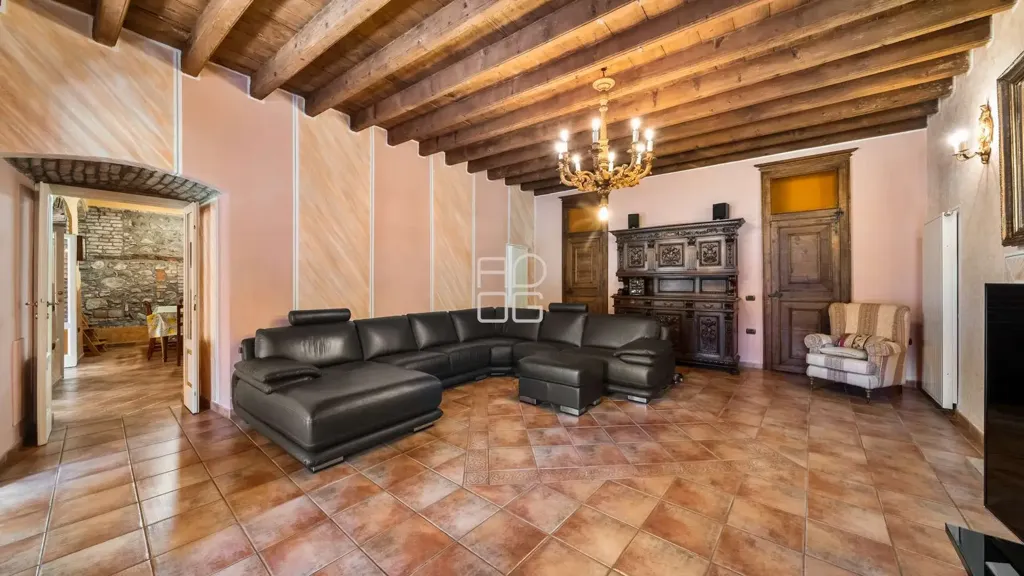 Séjour - Historic House with Private Garden in Lonato