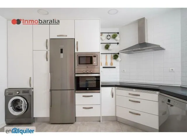 Cuisine - Modernised Flat with Air Conditioning in Arganzuela