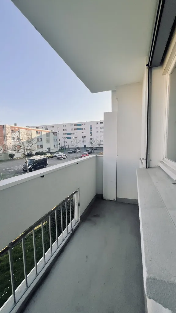 Rõdu - Renovated Flat with Balcony in Vandoeuvre-Les-Nancy