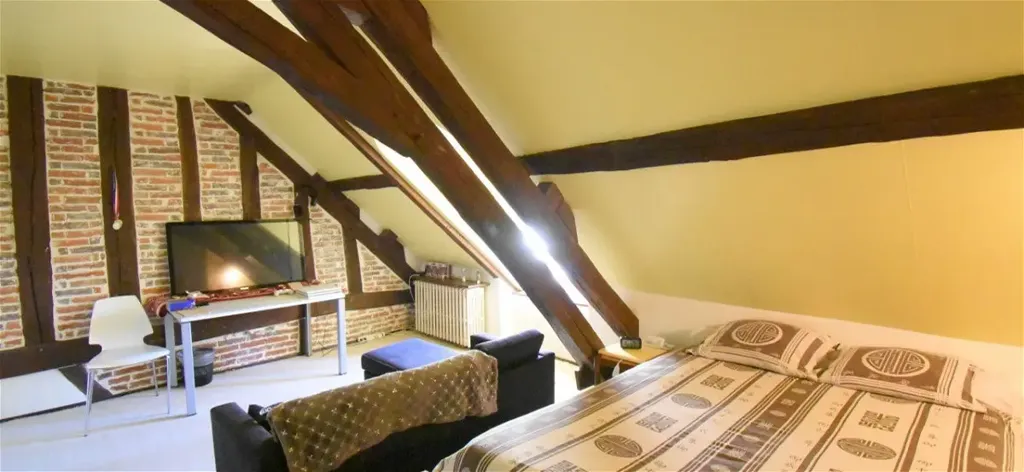 Maison 15 pièces à Courtenay