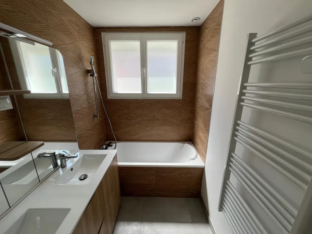 Bagni - Luxury Duplex with Garage in Sète Garrigou