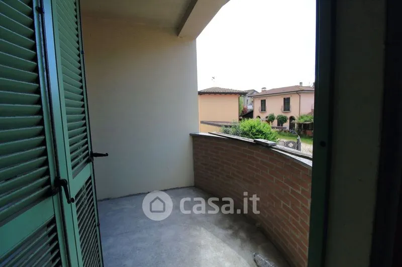 Balcon - Triplex with Triple Exposure in Borgonovo Val Tidone
