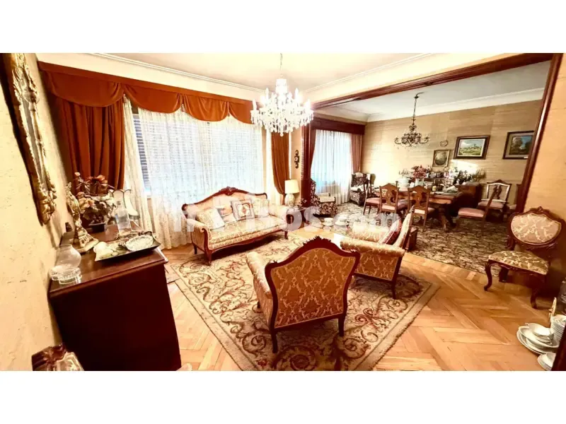Séjour - Stately Apartment with Cathedral Views in Palencia