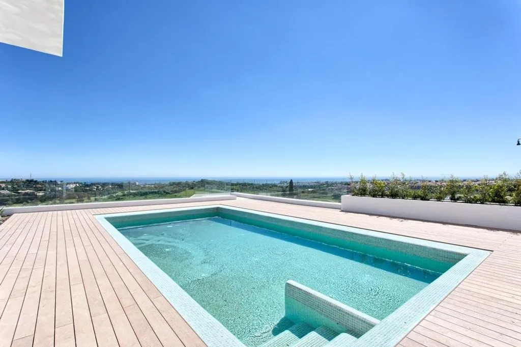 Bassein - Luxury Villa with Pool in Benahavís
