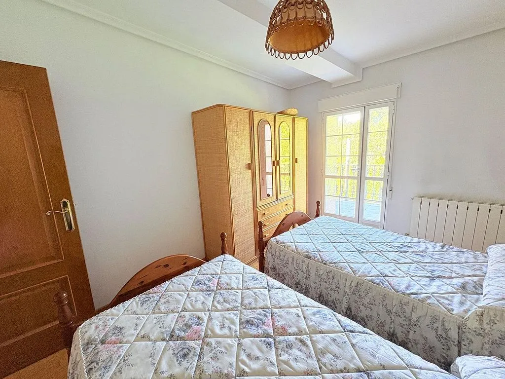 Magamistoad - Chalet with Terrace in Arganza