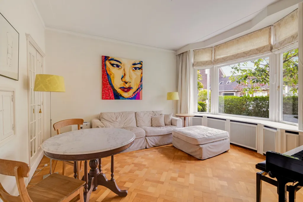 Living Room - Villa with Garden in Rotterdam-Kralingen