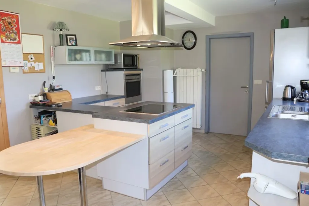 Maison 4 chambres à Orp-Jauche