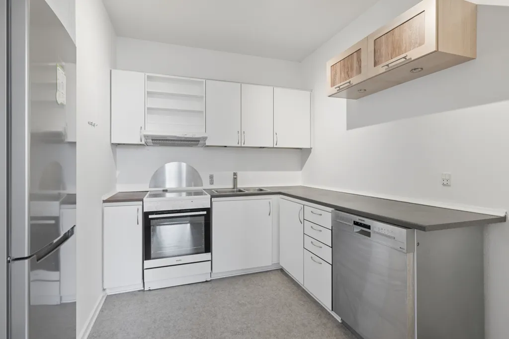 Cuisine - Apartment with Green Surroundings in Odense