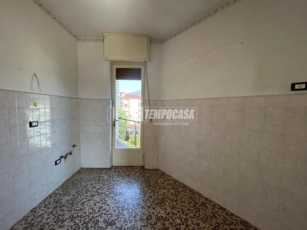 Toad - Top Floor Flat with Terrace in Cuorgnè