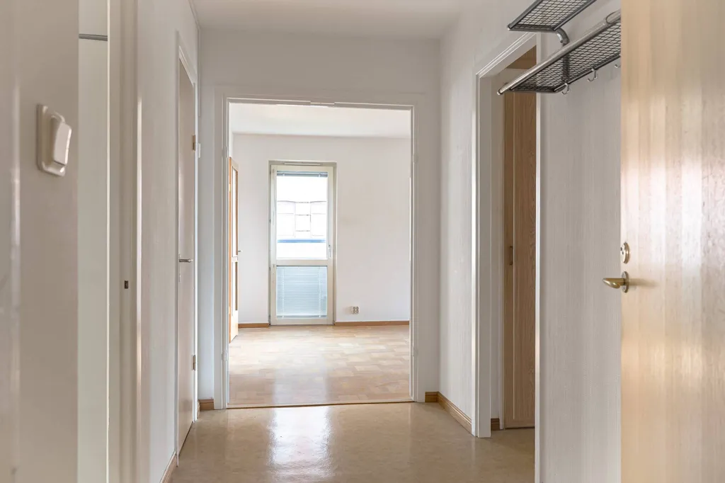 Hallway - Apartment with Balcony in Eslöv