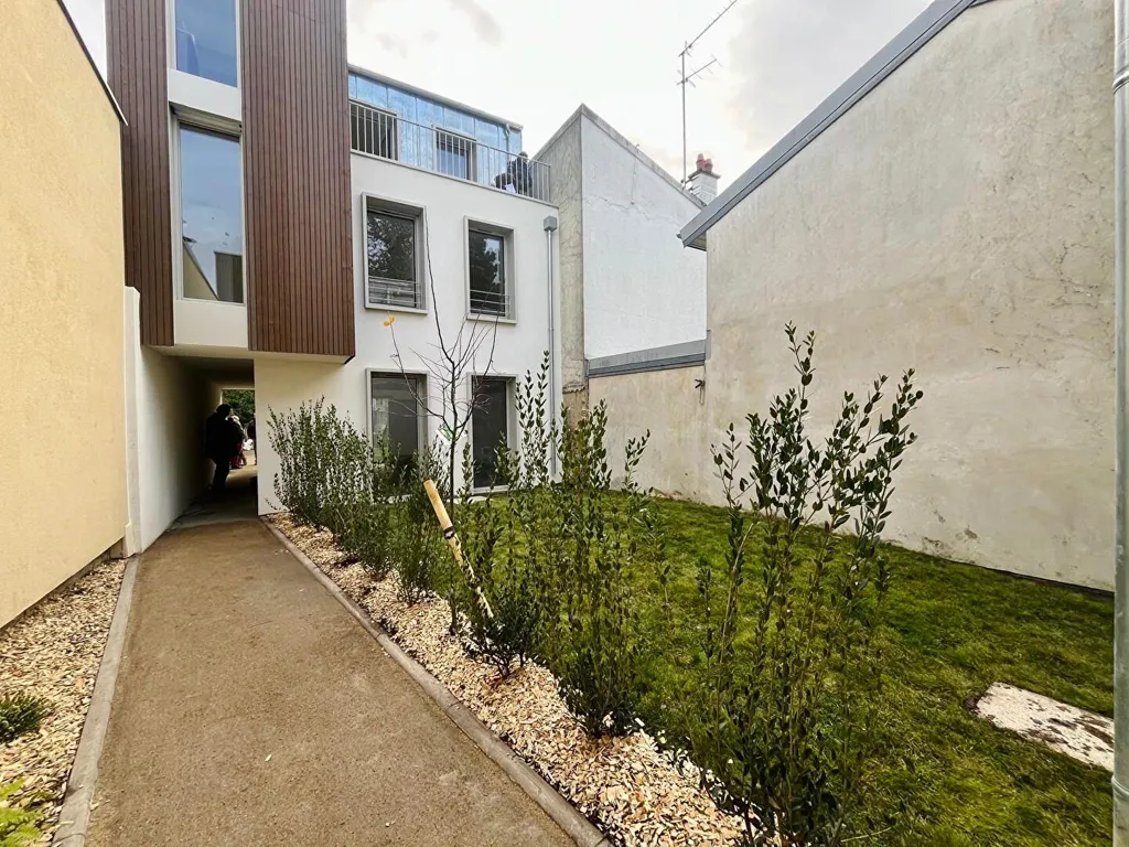 Jardin - Maison Neuve avec Balcon à Montreuil