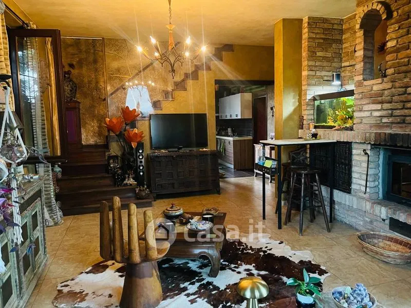 Séjour - Rustic Villa with Garden in Cremona