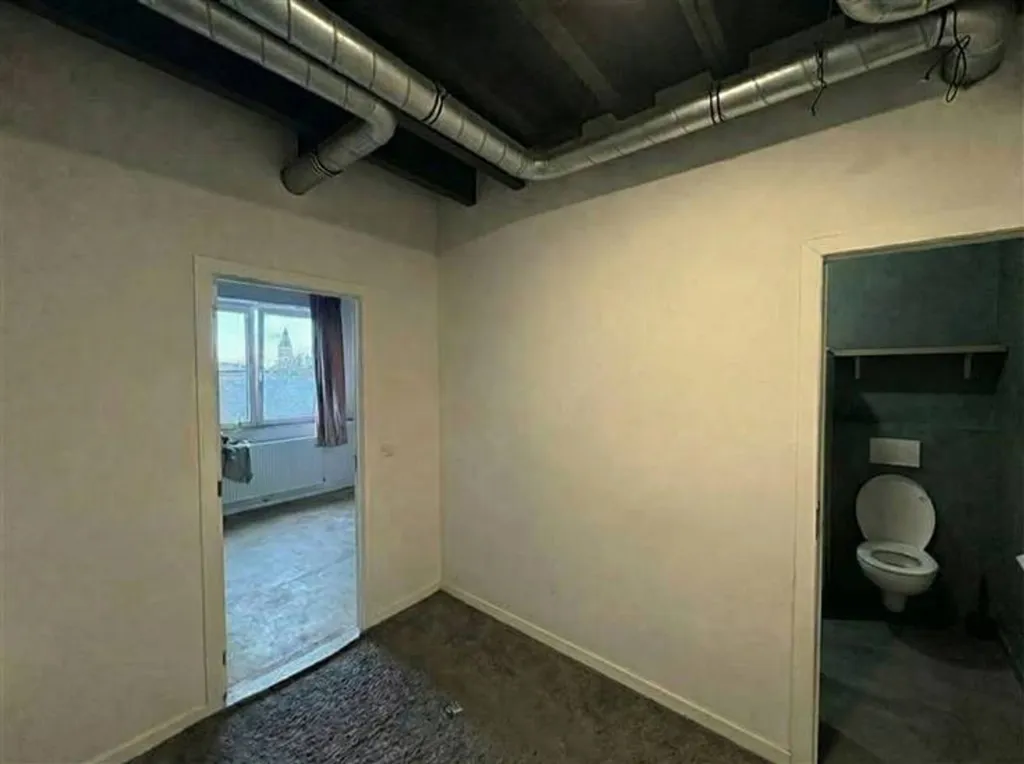 3 magamistoaga maja asukohas Merksem