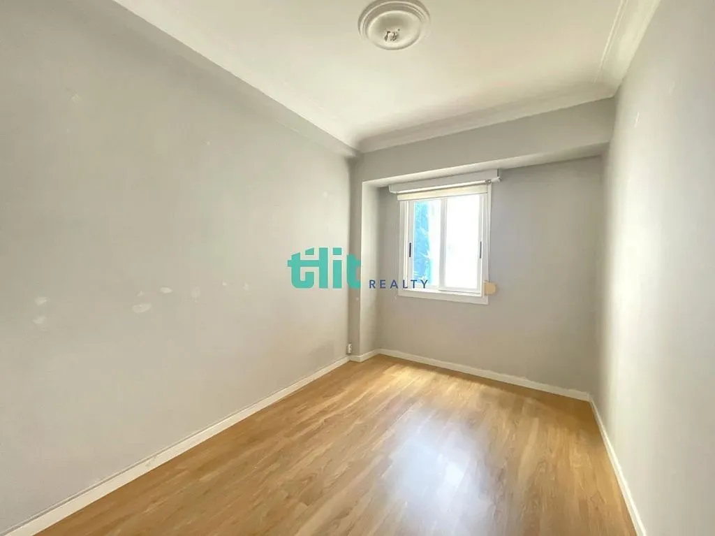 Toad - Apartment with Garage in Paseo de los Puentes