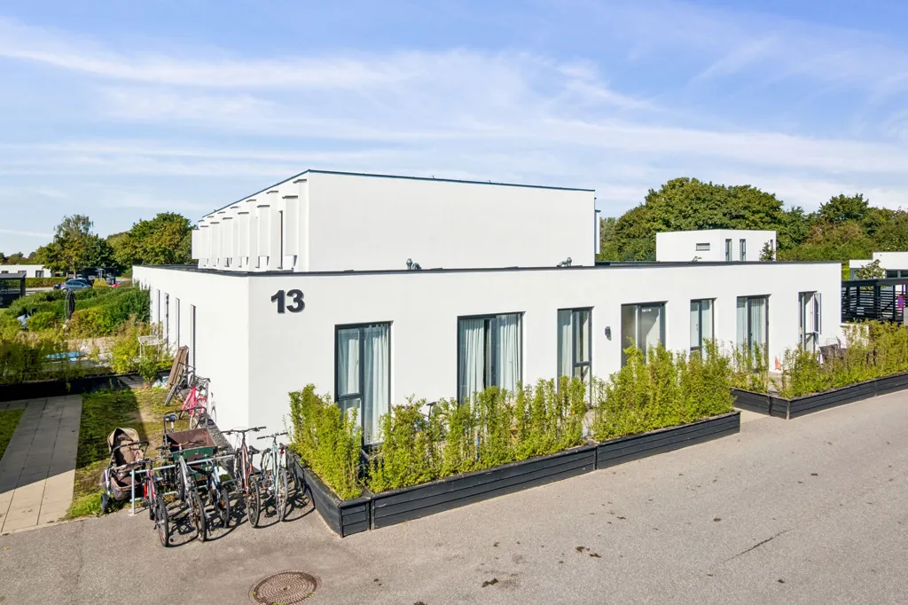 Välivaade - 3-Bed Flat with Balcony in Greve