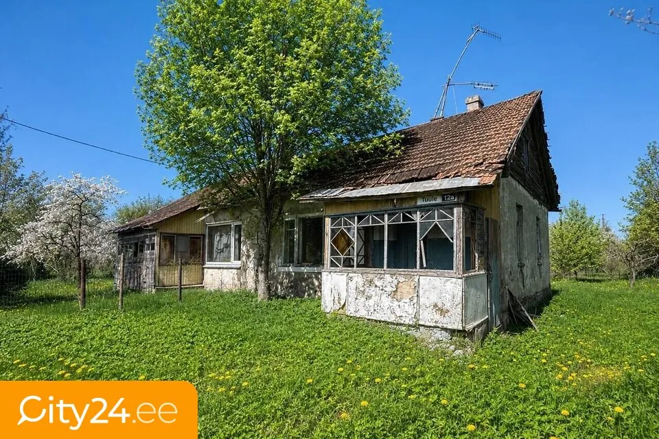 Exterior - House with Land for Development in Sompa
